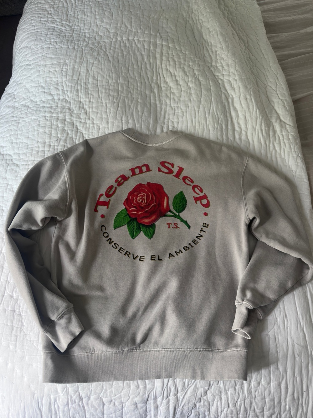 TEAM SLEEP SWEATSHIRT. MENS SMALL. GOOD CONDITION.